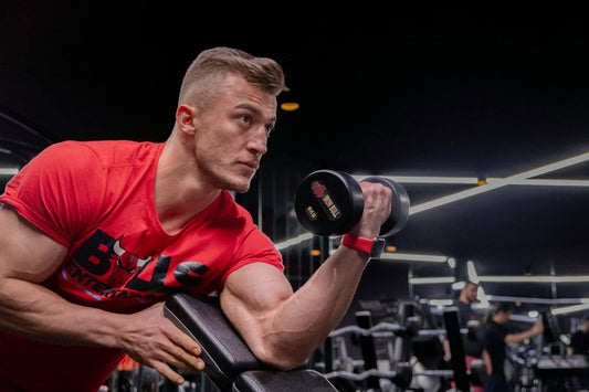 Grote Biceps Krijgen: Effectieve Strategieën en Oefeningen - Gymsetz